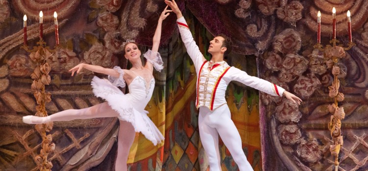 ETMAGAZINE – Lo Schiaccianoci! Il grande balletto russo in scena a Bologna! ETMAGAZINE – Lo Schiaccianoci! Il grande balletto russo in scena a Bologna!